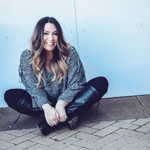 Meet your Posher, Nnon